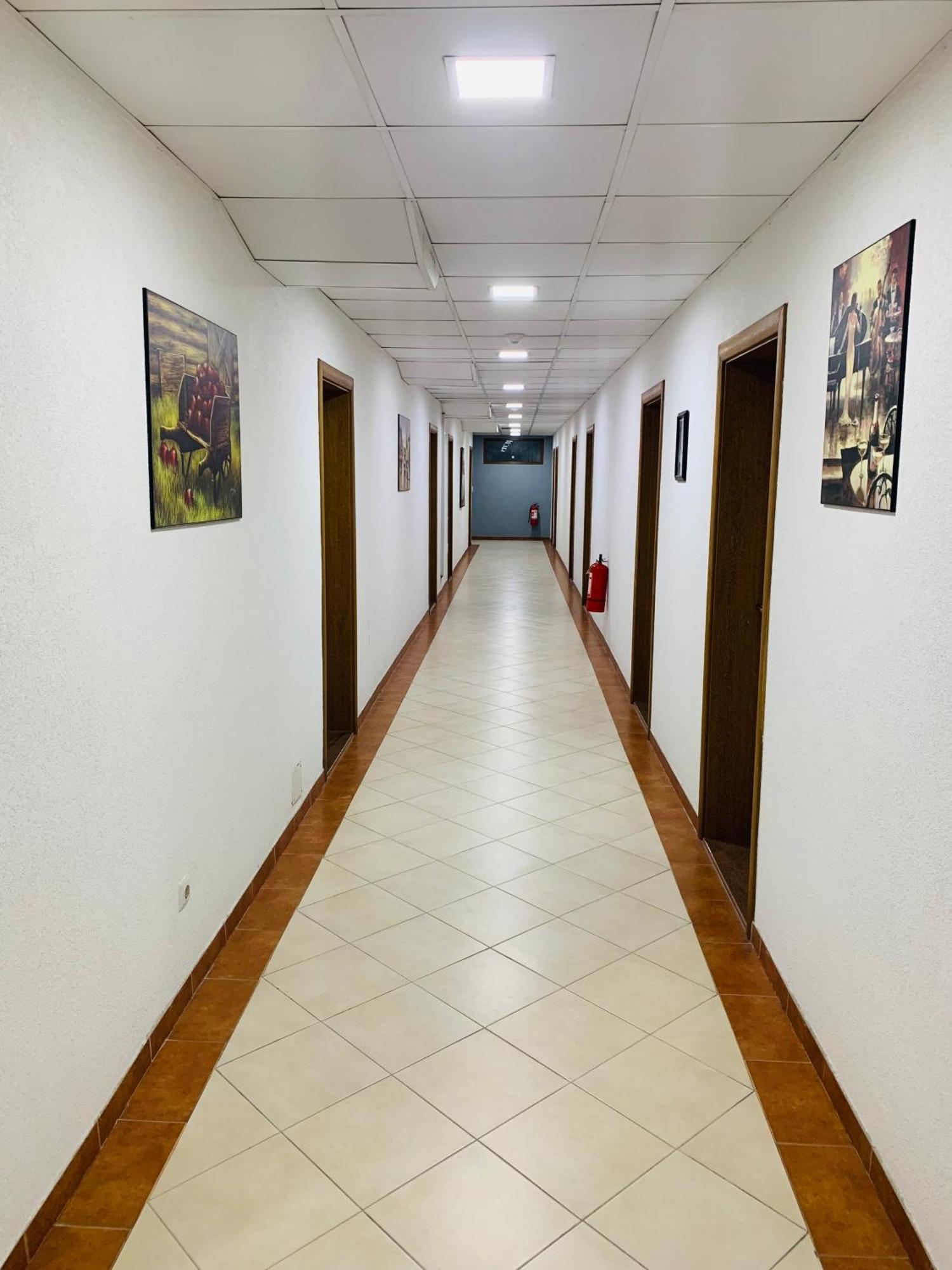 Hotel Albatros Prizren Exteriör bild